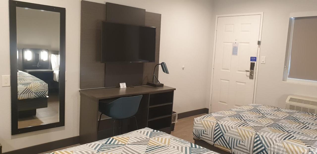 Motel 6-Bellflower, Ca - Los Angeles Экстерьер фото